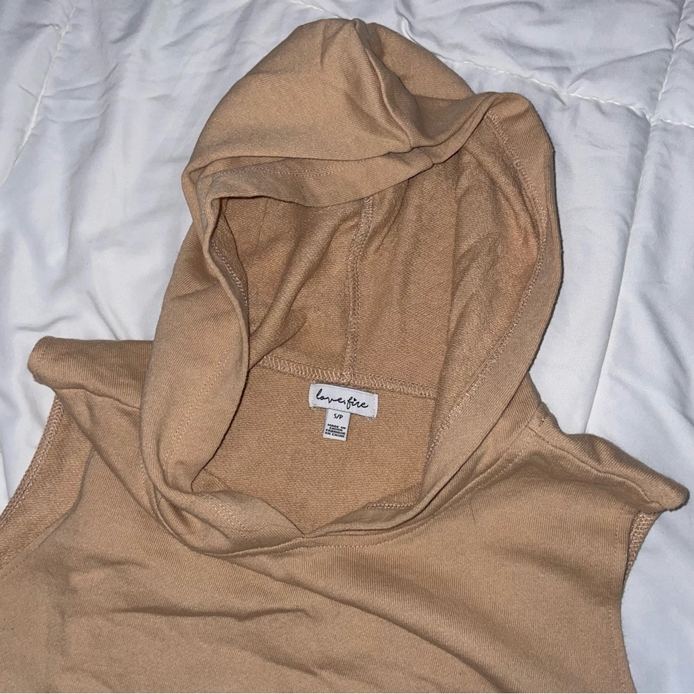 Sleeveless Dress with Front Pocket and Hood